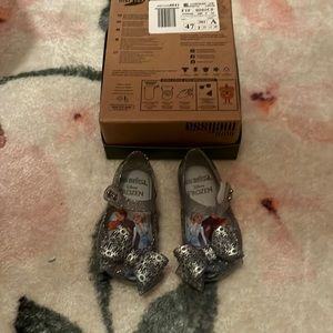 Baby girl shoes like new